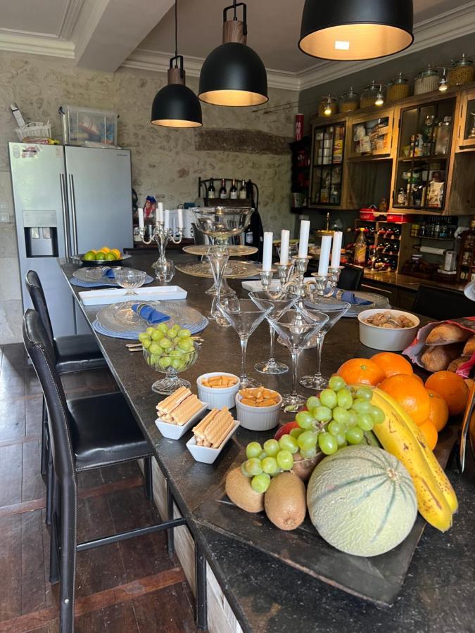Bed and Breakfast Le Loriot Champagne-et-Fontaine Esterno foto